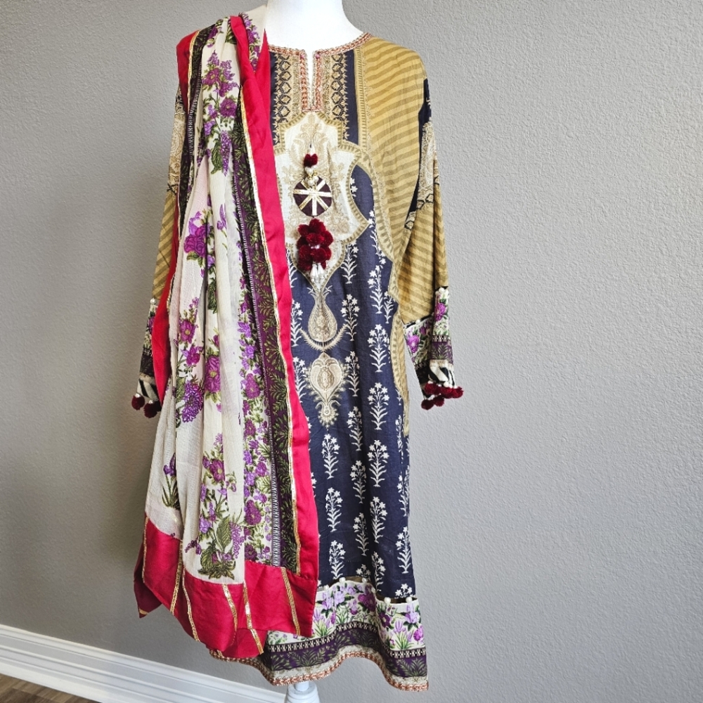 Printed Lawn Shirt with Silk Dupatta Set Beaded Bordered
